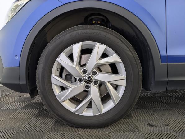 Volkswagen Tiguan II Рестайлинг с пробегом 2021 года, цена 3 745 000 рублей, 41500 км, внедорожник, Автокод Объявления