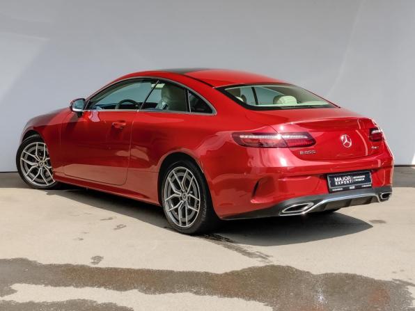 Mercedes-Benz E-Класс V (W213 S213 C238) Рестайлинг с пробегом 2021 года, цена 4 995 000 рублей, 61261 км, купе-хардтоп, Автокод Объявления