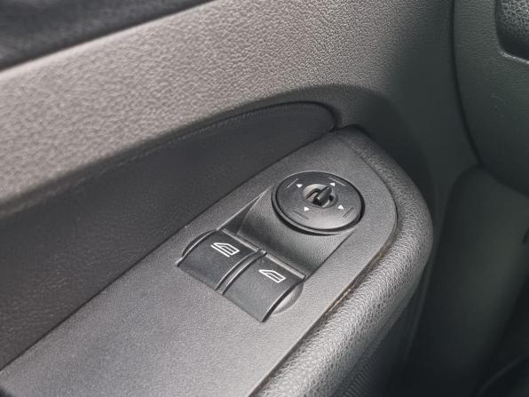Ford Focus II с пробегом 2007 года, цена 379 000 рублей, 160434 км, хэтчбек, Автокод Объявления