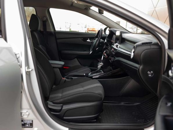 Kia Cerato IV Рестайлинг с пробегом 2021 года, цена 1 730 000 рублей, 121478 км, седан, Автокод Объявления