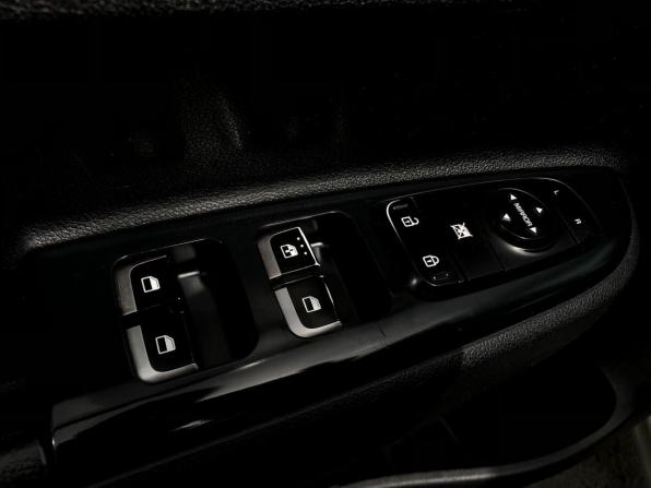 Kia Rio IV с пробегом 2019 года, цена 1 356 500 рублей, 129342 км, седан, Автокод Объявления