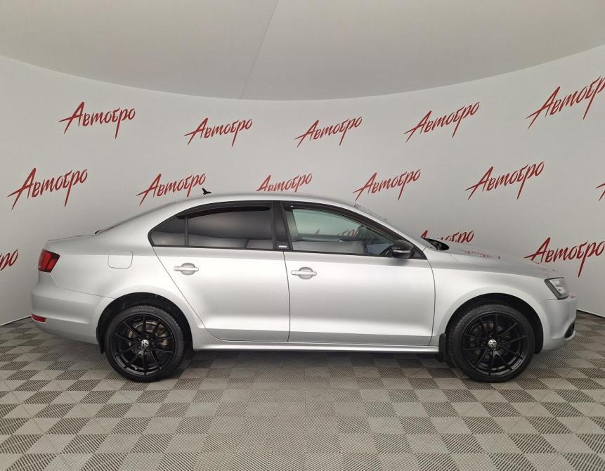 Volkswagen Jetta VI Псков  - изображение 6