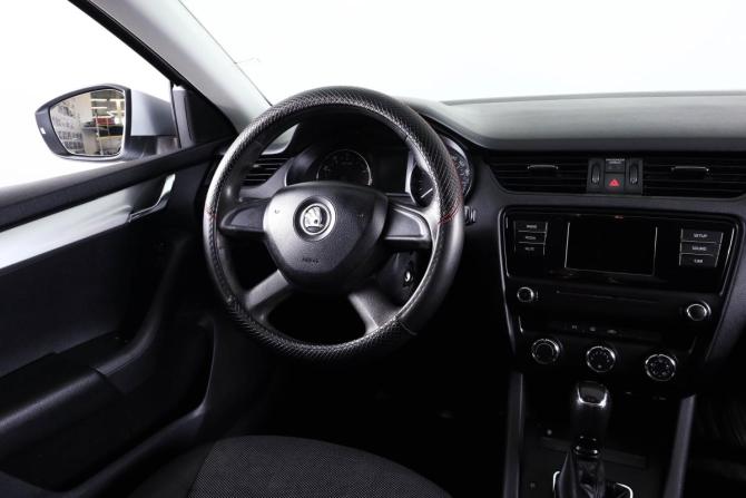 Skoda Octavia III (A7) с пробегом 2014 года, цена 1 049 000 рублей, 212000 км, лифтбек, Автокод Объявления