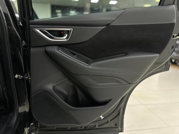 Subaru Forester V Рестайлинг с пробегом 2021 года, цена 3 620 000 рублей, 37804 км, внедорожник, Автокод Объявления