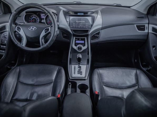 Hyundai Avante V с пробегом 2012 года, цена 877 500 рублей, 202000 км, седан, Автокод Объявления