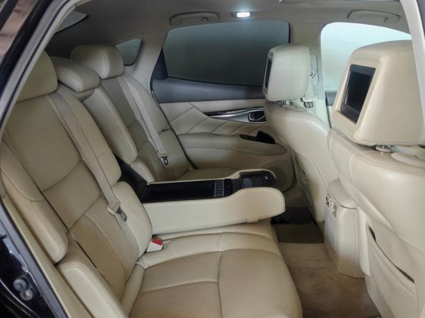 Infiniti M IV с пробегом 2011 года, цена 960 000 рублей, 269858 км, седан, Автокод Объявления