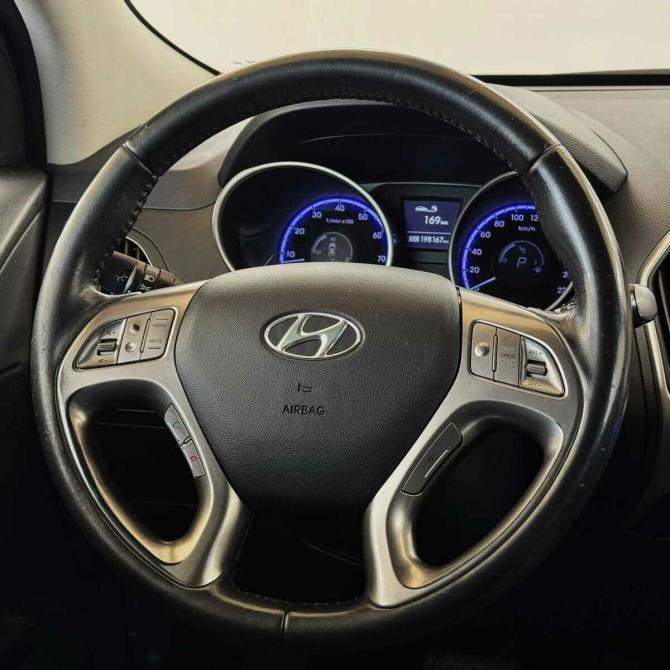 Hyundai ix35 I Москва  - изображение 8