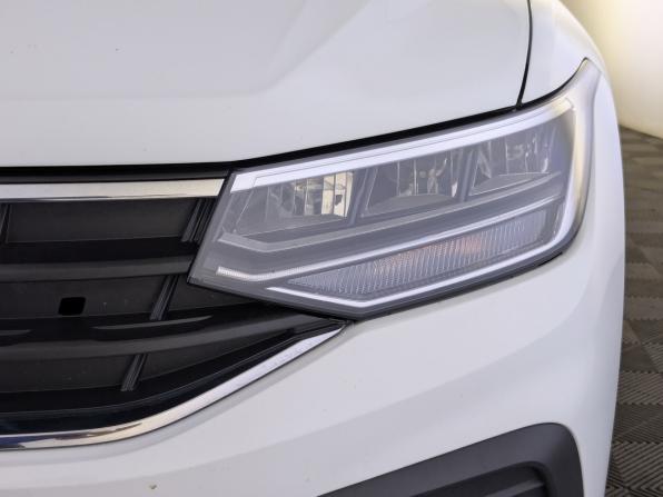Volkswagen Tiguan II Рестайлинг с пробегом 2021 года, цена 3 150 000 рублей, 115736 км, внедорожник, Автокод Объявления