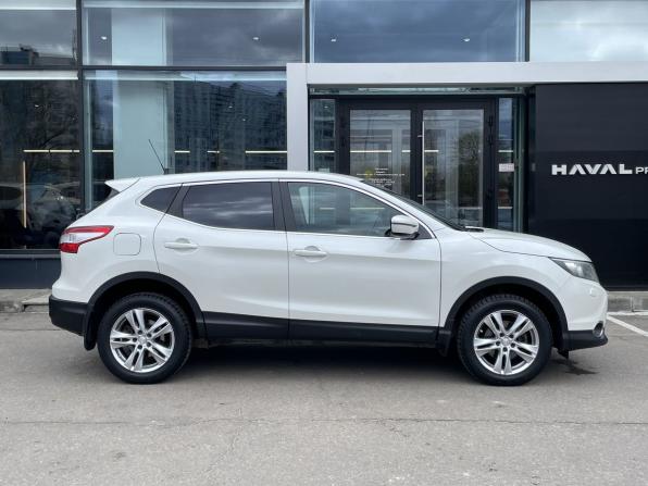 Nissan Qashqai II с пробегом 2014 года, цена 1 519 000 рублей, 105643 км, внедорожник, Автокод Объявления