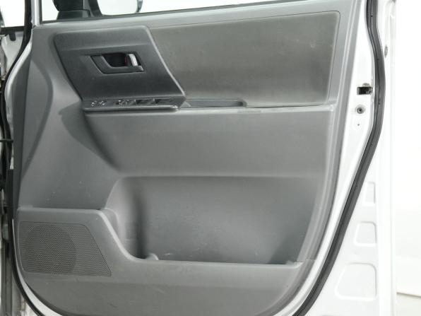 Toyota Noah II (R70) с пробегом 2007 года, цена 1 030 000 рублей, 454233 км, минивэн, Автокод Объявления