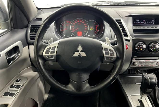 Mitsubishi Pajero Sport II с пробегом 2011 года, цена 1 900 000 рублей, 102287 км, внедорожник, Автокод Объявления