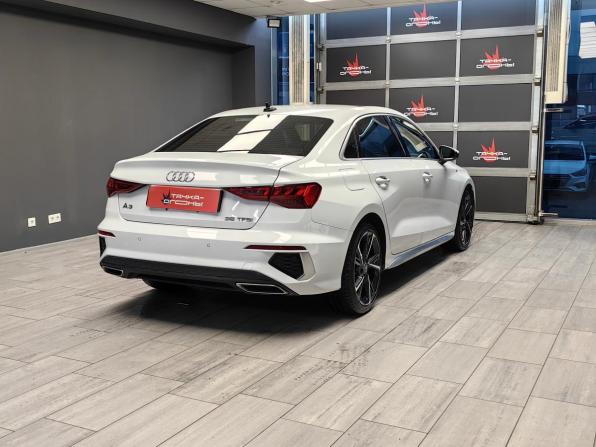 Audi A3 IV (8Y) с пробегом 2021 года, цена 2 560 000 рублей, 65000 км, седан, Автокод Объявления