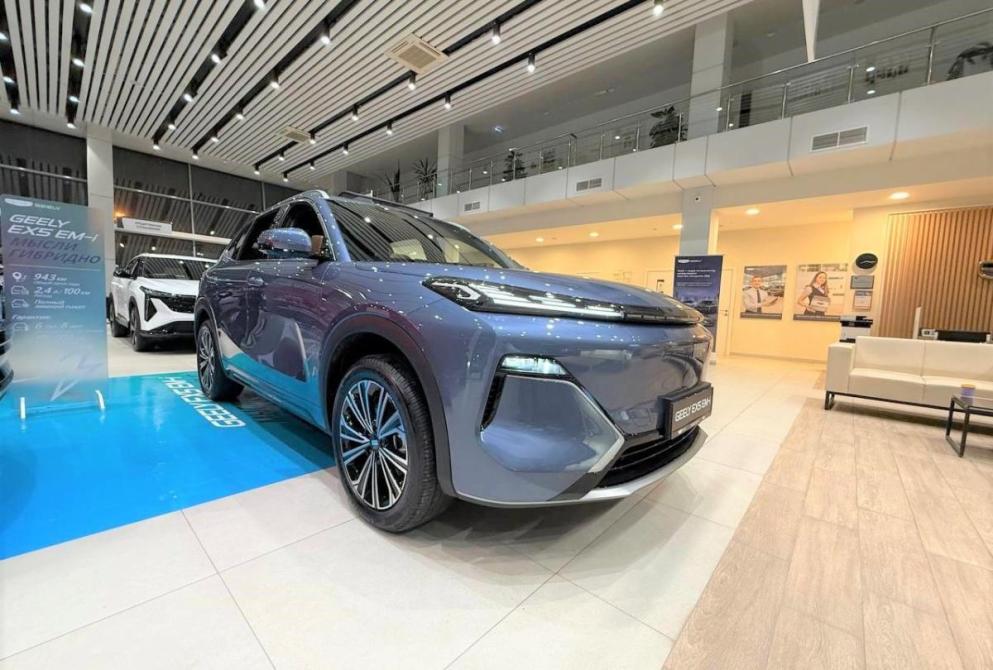 Geely EX5 EM-i Саратов  - изображение 8