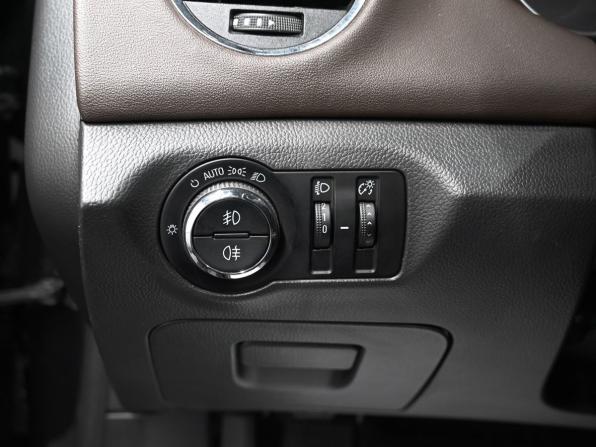 Chevrolet Cruze I Рестайлинг с пробегом 2013 года, цена 1 175 000 рублей, 141808 км, универсал, Автокод Объявления