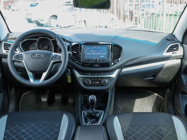 Lada (ВАЗ) Vesta I с пробегом 2018 года, цена 779 000 рублей, 117400 км, седан, Автокод Объявления