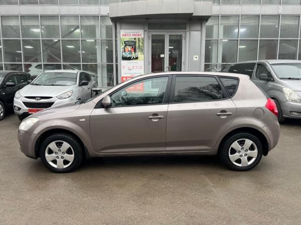 Kia Ceed I с пробегом 2009 года, цена 630 000 рублей, 269736 км, хэтчбек, Автокод Объявления