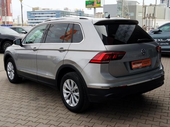 Volkswagen Tiguan II Рестайлинг с пробегом 2020 года, цена 3 260 000 рублей, 123038 км, внедорожник, Автокод Объявления