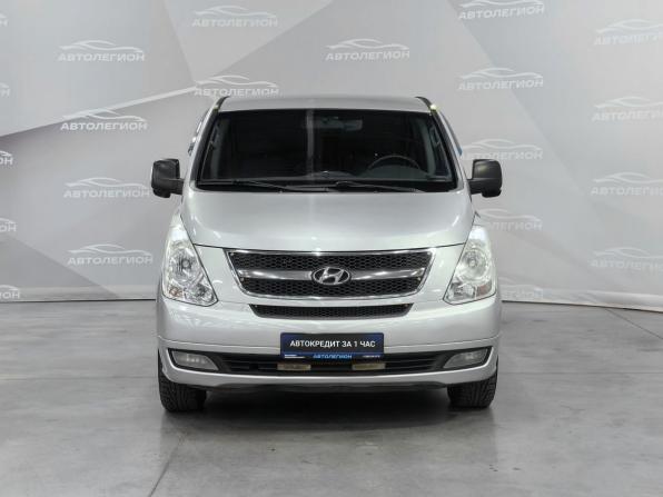 Hyundai Grand Starex I с пробегом 2008 года, цена 929 000 рублей, 302000 км, минивэн, Автокод Объявления