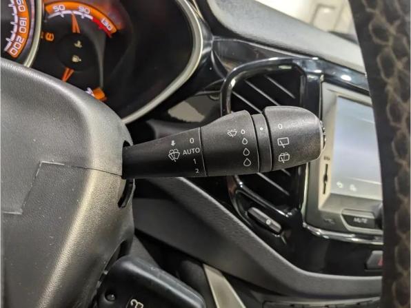 Lada (ВАЗ) Vesta I с пробегом 2020 года, цена 1 215 000 рублей, 68828 км, универсал, Автокод Объявления