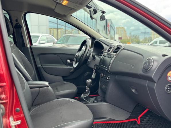 Renault Logan II Рестайлинг с пробегом 2020 года, цена 1 350 000 рублей, 111839 км, седан, Автокод Объявления