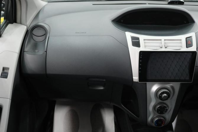 Toyota Vitz II (XP90) с пробегом 2006 года, цена 589 000 рублей, 358606 км, хэтчбек, Автокод Объявления