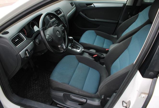 Volkswagen Jetta VI с пробегом 2013 года, цена 1 090 000 рублей, 198445 км, седан, Автокод Объявления