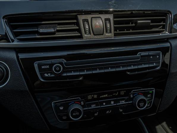 BMW X1 II (F48) Рестайлинг с пробегом 2021 года, цена 2 690 000 рублей, 95495 км, внедорожник, Автокод Объявления