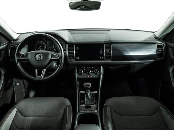 Skoda Kodiaq I с пробегом 2018 года, цена 2 579 700 рублей, 110405 км, внедорожник, Автокод Объявления
