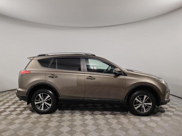 Toyota RAV4 IV (XA40) Рестайлинг с пробегом 2017 года, цена 2 099 000 рублей, 142774 км, внедорожник, Автокод Объявления