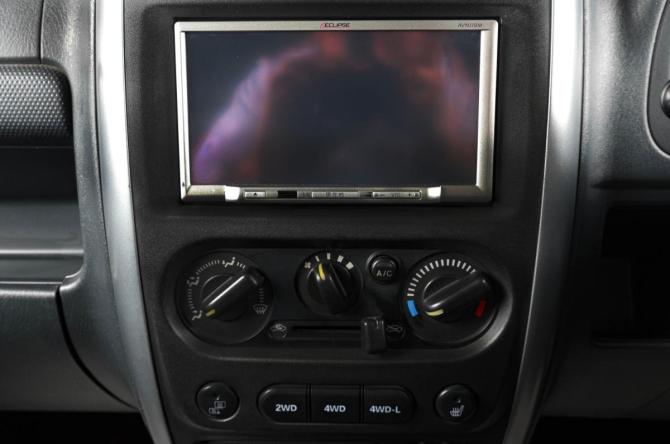 Suzuki Jimny III Рестайлинг 1 с пробегом 2008 года, цена 1 269 000 рублей, 89000 км, внедорожник, Автокод Объявления