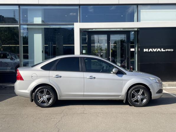 Ford Focus II Рестайлинг с пробегом 2010 года, цена 579 000 рублей, 243621 км, седан, Автокод Объявления
