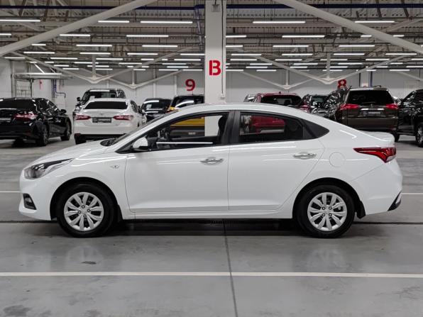 Hyundai Solaris II с пробегом 2017 года, цена 1 169 999 рублей, 154520 км, седан, Автокод Объявления