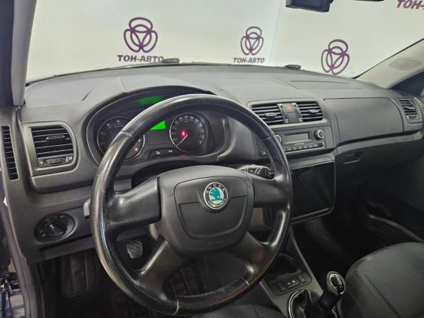 Skoda Fabia II Рестайлинг с пробегом 2010 года, цена 597 000 рублей, 181246 км, хэтчбек, Автокод Объявления