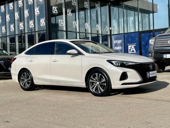 Changan Eado Plus с пробегом 2023 года, цена 1 390 000 рублей, 27140 км, седан, Автокод Объявления