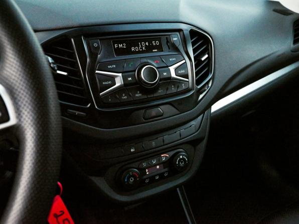 Lada (ВАЗ) Vesta I с пробегом 2020 года, цена 1 049 000 рублей, 97248 км, универсал, Автокод Объявления
