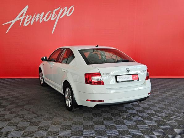 Skoda Octavia III (A7) Рестайлинг с пробегом 2020 года, цена 1 649 000 рублей, 160995 км, лифтбек, Автокод Объявления