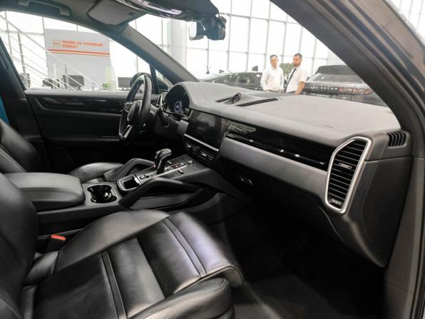 Porsche Cayenne III с пробегом 2019 года, цена 5 600 000 рублей, 131308 км, внедорожник, Автокод Объявления