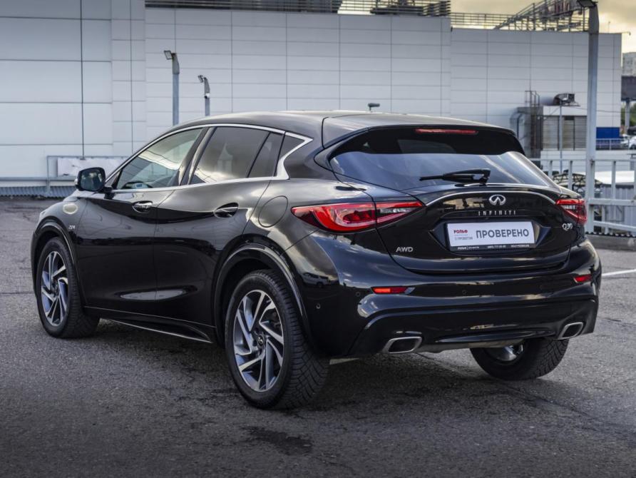 Infiniti Q30 Москва  - изображение 8