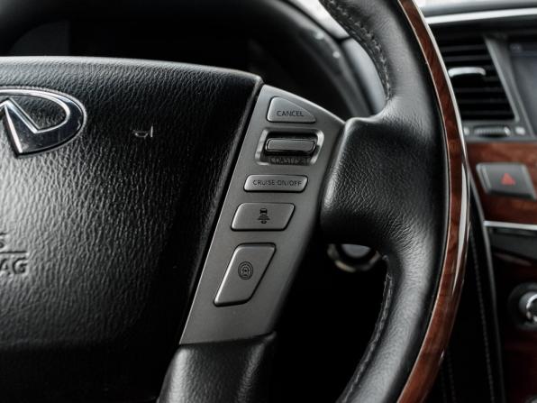 Infiniti QX80 I Рестайлинг с пробегом 2014 года, цена 3 100 000 рублей, 207986 км, внедорожник, Автокод Объявления