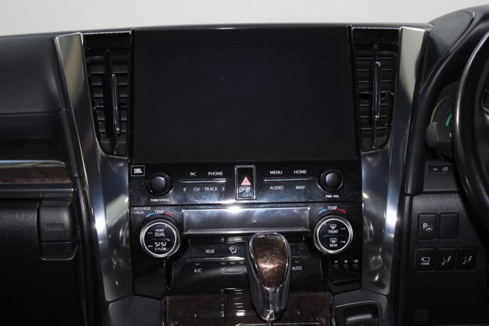 Toyota Alphard III Рестайлинг Владивосток  - изображение 18