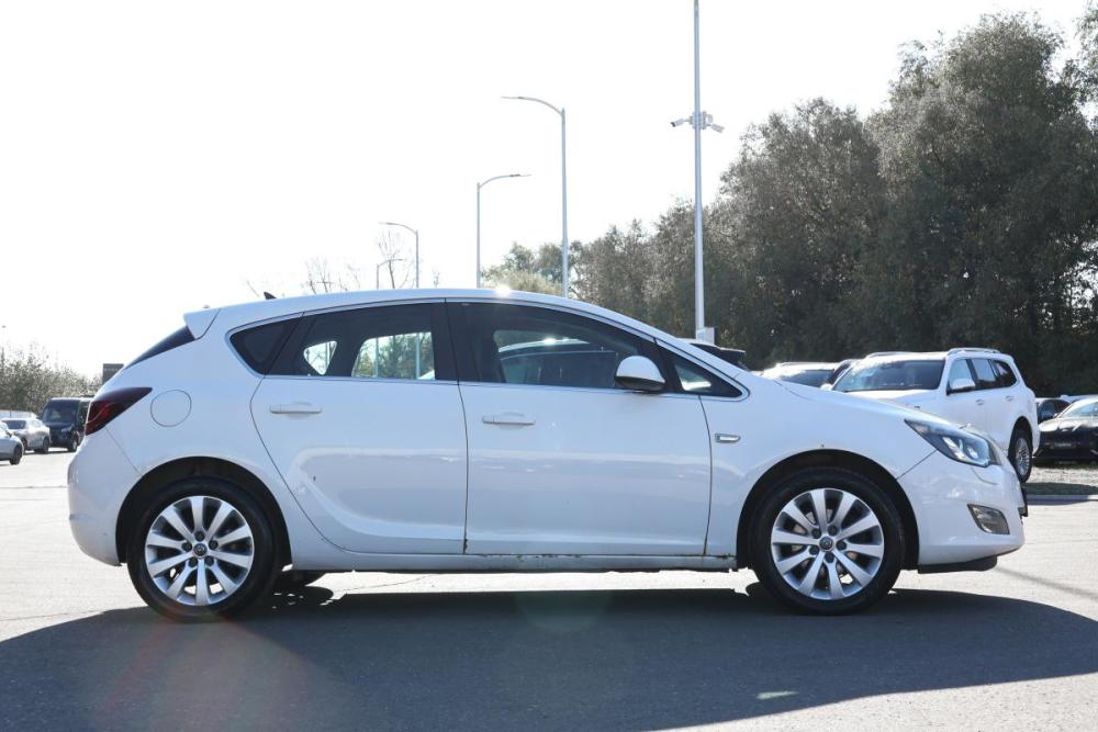 Opel Astra J Москва  - изображение 4