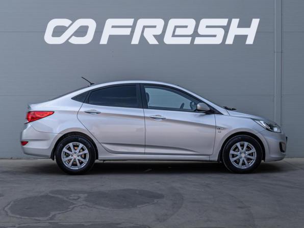 Hyundai Solaris I с пробегом 2011 года, цена 910 000 рублей, 114873 км, седан, Автокод Объявления
