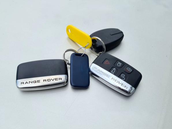 Land Rover Range Rover IV с пробегом 2015 года, цена 3 993 000 рублей, 184494 км, внедорожник, Автокод Объявления