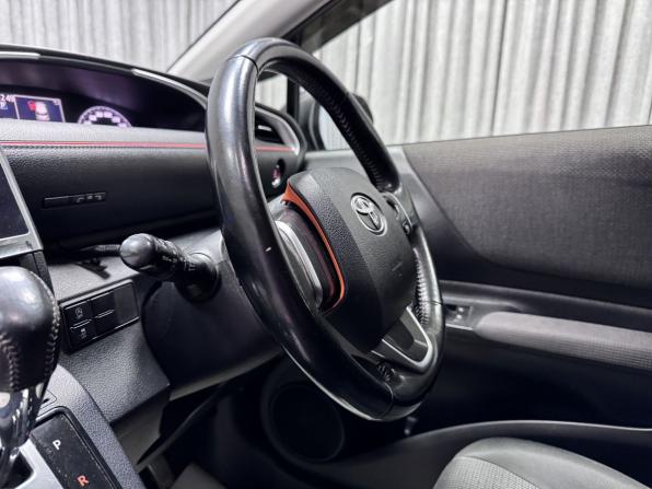 Toyota Sienta II Рестайлинг с пробегом 2020 года, цена 1 450 000 рублей, 148197 км, компактвэн, Автокод Объявления