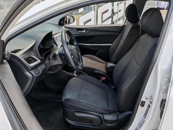 Hyundai Solaris II с пробегом 2019 года, цена 1 315 000 рублей, 170210 км, седан, Автокод Объявления