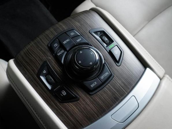 BMW 7 серии V (F01/F02/F04) с пробегом 2011 года, цена 1 499 000 рублей, 93294 км, седан, Автокод Объявления