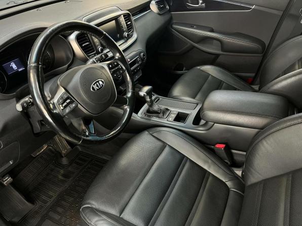 Kia Sorento III Prime Рестайлинг с пробегом 2019 года, цена 2 672 479 рублей, 130000 км, внедорожник, Автокод Объявления