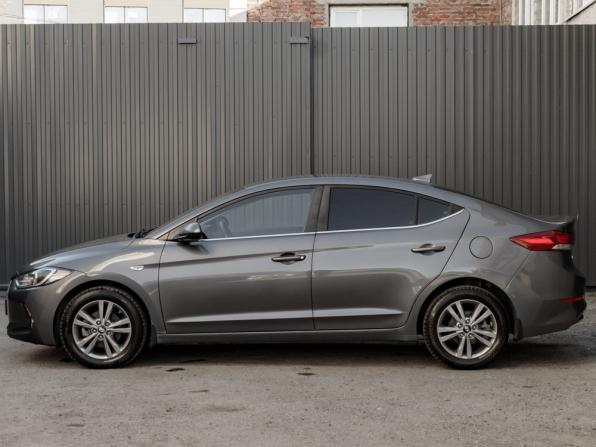 Hyundai Elantra VI (AD) с пробегом 2017 года, цена 1 600 000 рублей, 103576 км, седан, Автокод Объявления