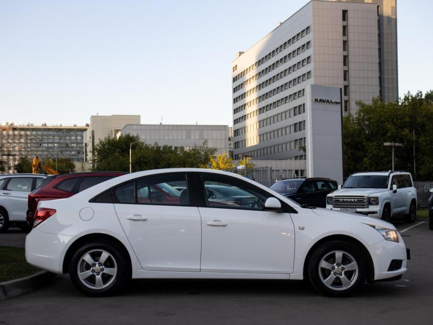 Chevrolet Cruze I Москва  - изображение 3