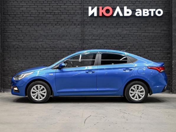 Hyundai Solaris II с пробегом 2017 года, цена 1 400 000 рублей, 61164 км, седан, Автокод Объявления